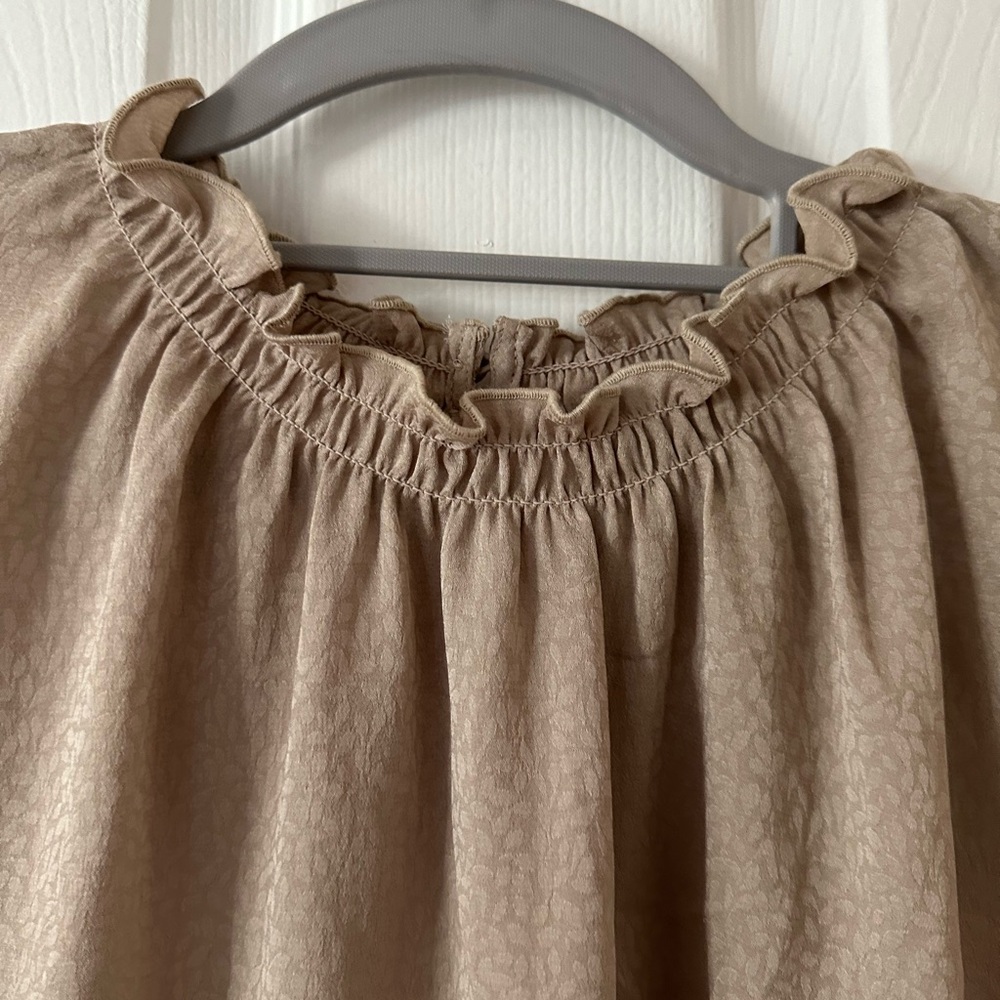 Express sleeveless silky top